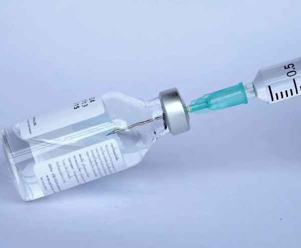  Court Revives Block of Vaccine Mandate for Federal Workers