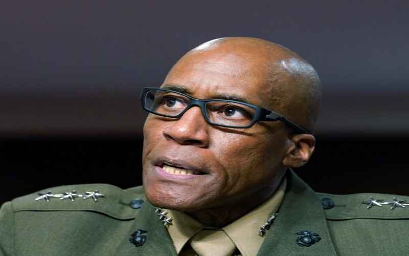 Michael Langley Becomes Nation’s First Black Four-Star Marine General ...