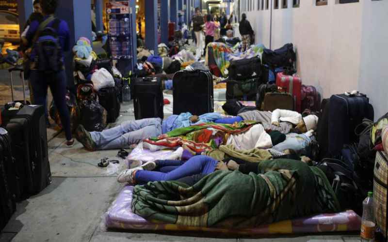 Biden Frantically Rushes to Make Changes to Asylum Rules as Title 42 Border Explosion Begins