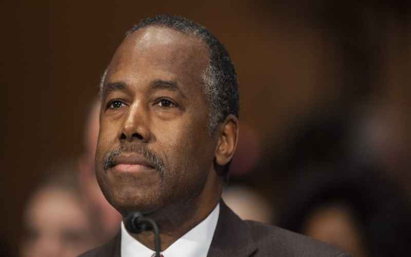  Detroit School District Votes to Remove Dr. Ben Carson’s Name From High School