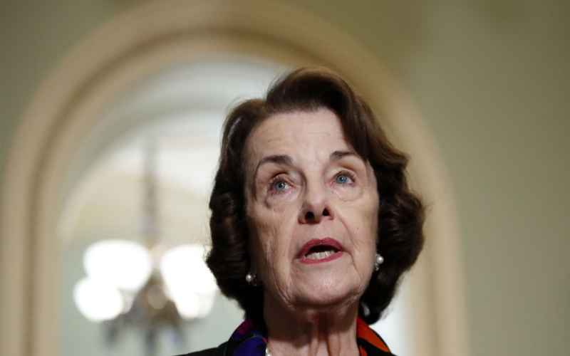  FEINSTEIN FINALLY MAKES HER ANNOUNCEMENT, BUT EVEN THAT WAS CONFUSING