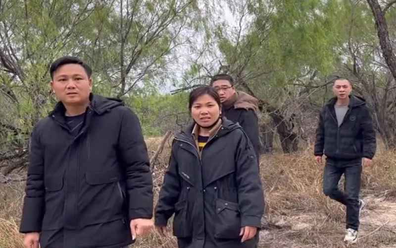  CHINESE NATIONALS ENCOUNTERED BY FOX NEWS CREW AT SOUTHERN BORDER