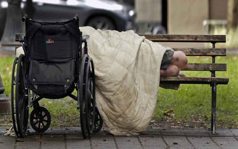  OREGON DEMOCRATS ROLL OUT PLAN TO PAY HOMELESS PEOPLE $1K A MONTH TO SPEND ON WHATEVER