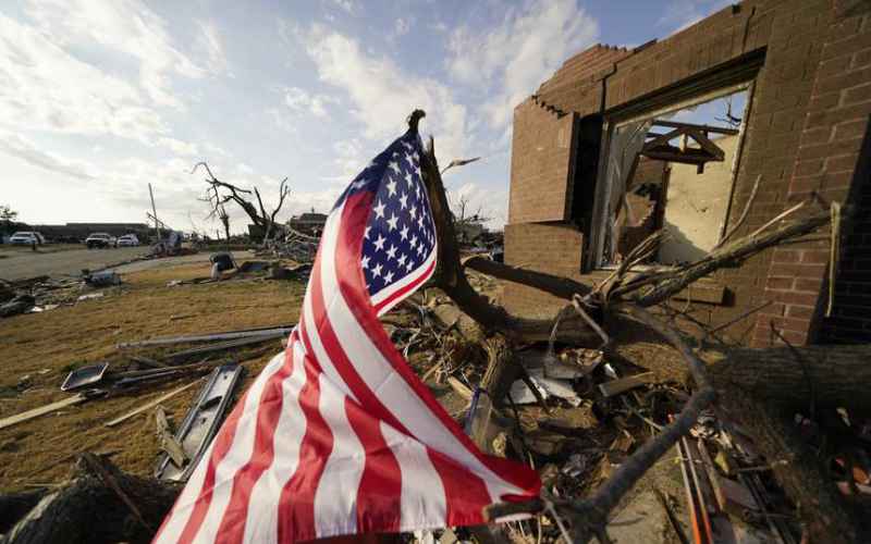 PROFESSOR COMPLAINS ABOUT FEELING ‘ANXIETY’ WHEN HE SEES THE AMERICAN FLAG