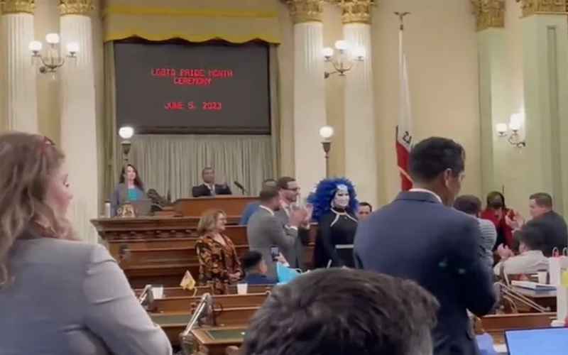  CA SENATE HONORS DRAG NUN AND GAY PORNO PRODUCER ‘SISTER ROMA’ WITH A STANDING OVATION