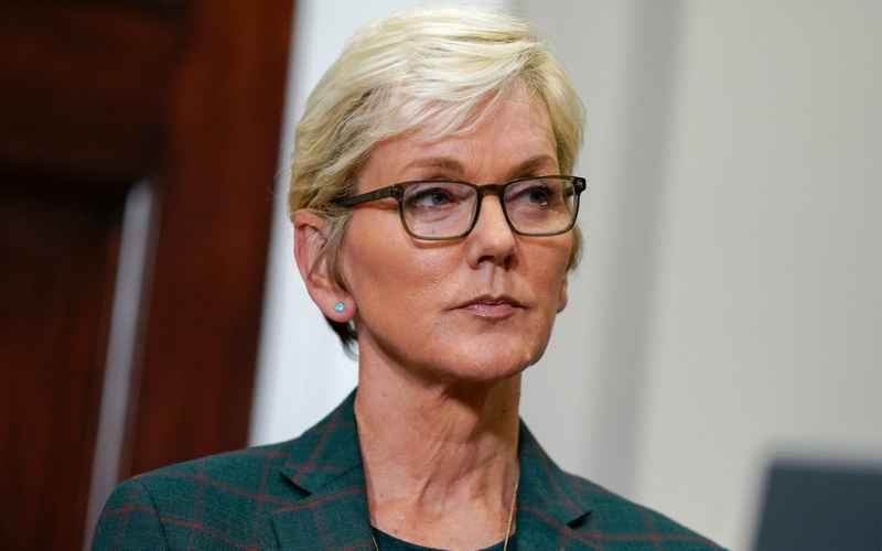  HERE’S THE CALL FAMILY MADE TO POLICE ABOUT GRANHOLM AND HER TEAM’S CLOWN SHOW EV ROADTRIP
