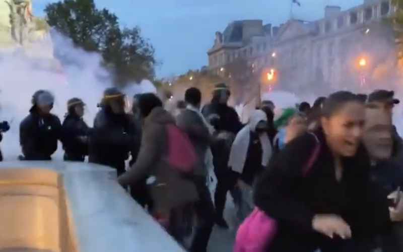  THINGS GET SPICY IN FRANCE AS POLICE BATTLE PRO-HAMAS PROTESTERS