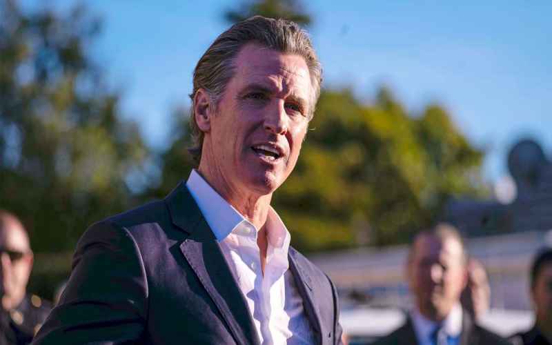  WHO IS THIS GUY? CA GOV. NEWSOM VETOES BILL TO GIVE UNEMPLOYMENT BENEFITS TO STRIKING WORKERS