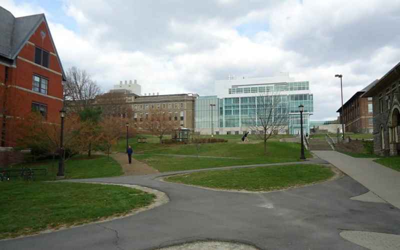 CORNELL STUDENTS TOLD TO AVOID KOSHER DINING HALL, JEWISH STUDENTS REPORTEDLY AFRAID TO LEAVE THEIR