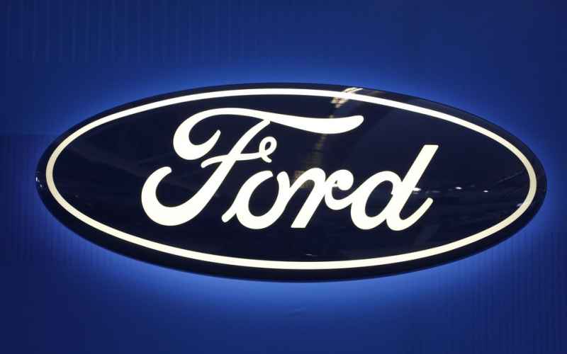  FORD MOTOR COMPANY PULLS BACK ON ITS COMMITMENT TO ELECTRIC VEHICLES