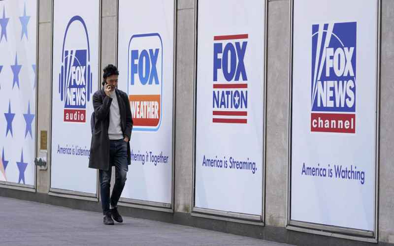  PRO-HAMAS PROTESTORS ATTEMPT TO TAKE OVER FOX NEWS HEADQUARTERS IN NEW YORK CITY