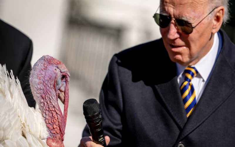  BIDEN’S EFFORT TO PARDON THE TURKEYS GOES AWRY