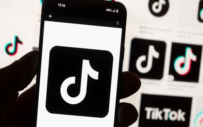  INTERNAL MEMO EXPOSES TIKTOK FOR BIAS AGAINST ISRAEL AND SUPPORT FOR HAMAS’ NARRATIVE