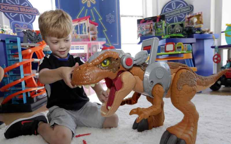  CALIFORNIA TO FINE STORES WITHOUT ‘GENDER NEUTRAL’ TOY SECTIONS