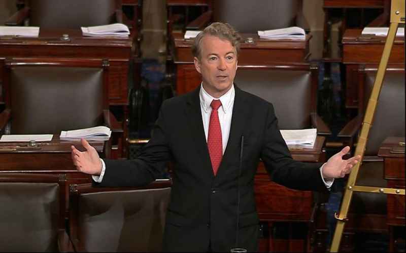  DR. RAND PAUL SAVES THE DAY, PERFORMS HEIMLICH MANEUVER ON CHOKING SEN. JONI ERST