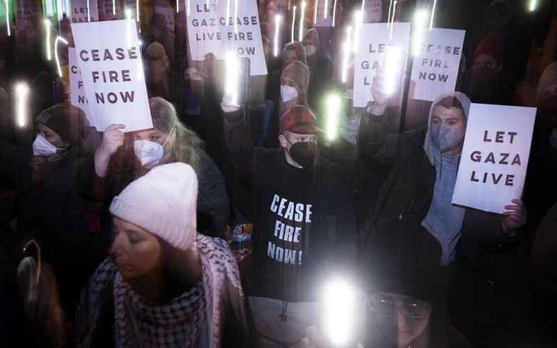  SO GOOD: PRO-HAMAS PROTESTER FINDS OUT AFTER NYPD OFFICER FINALLY HAS ENOUGH