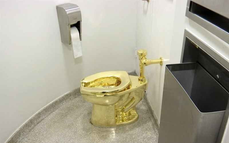  EVER WONDERED WHY PEE IS YELLOW? URINE LUCK!