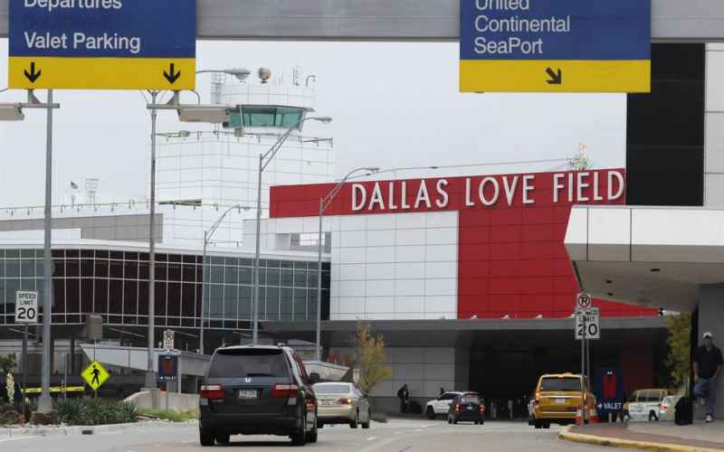 ANTI-ISRAEL ACTIVISTS TRY TO STORM, BLOCK DALLAS’ LOVE FIELD AIRPORT AS BIDEN LANDS