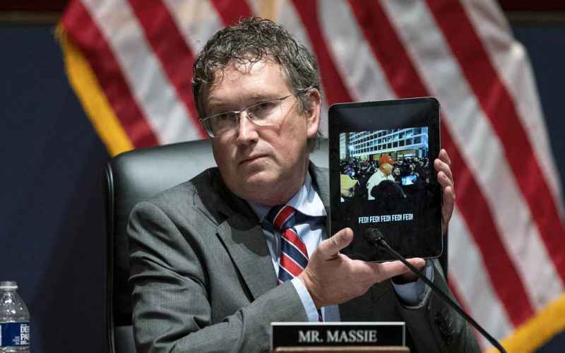  Thomas Massie Really, Really Upsets CNN Host Kate Bolduan in Heated Exchange