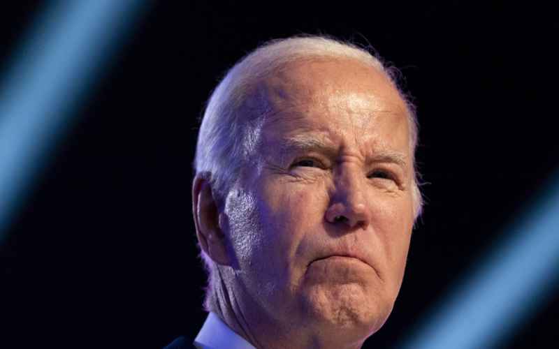  PRESIDENT BIDEN WARNED BY WHITE HOUSE COUNSEL: STOP BRINGING DONORS TO WHITE HOUSE