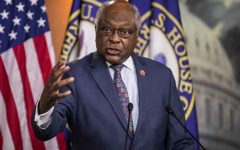  When James Clyburn Is ‘Very Concerned’ About the Black Vote for Biden, the Democrats Have a Huge Problem