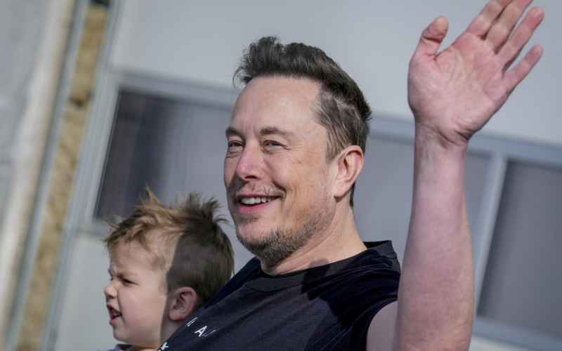  Elon Musk Defends Trump, Gives Robert De Niro a Straight-Up Schooling for His TDS