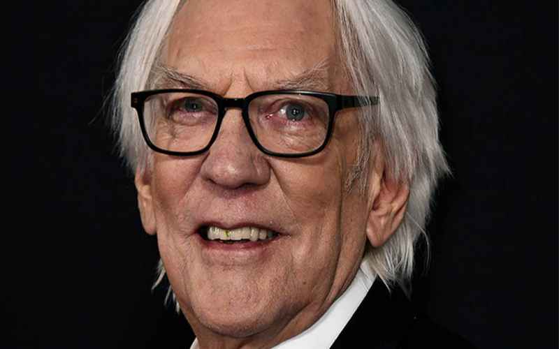  ‘MASH’ and ‘Hunger Games’ Actor Donald Sutherland Dead at 88