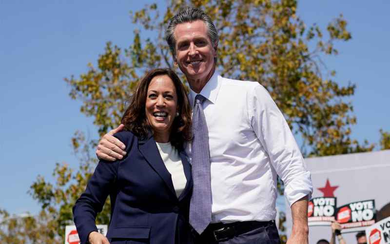  Kamala Harris Delegate Says They Will Blow Up the Democrat Party If a White Man Is Chosen Over Her