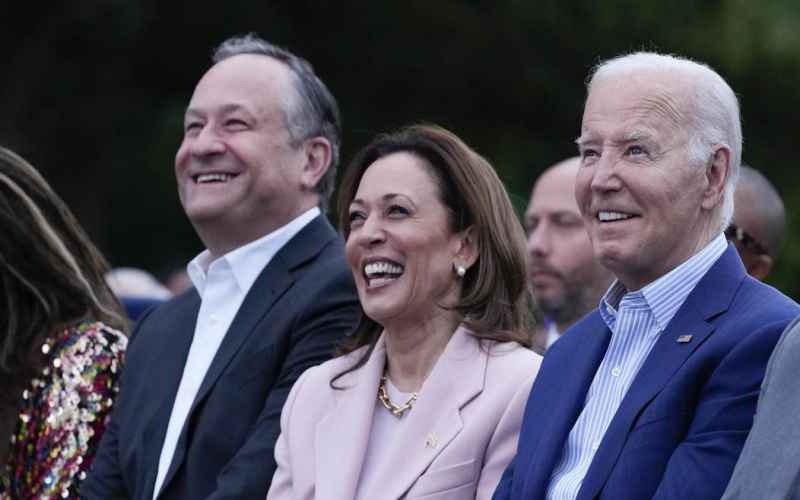  Uh Oh: Team Biden Is Conducting a Survey to See How Kamala Harris Fares Against Donald Trump