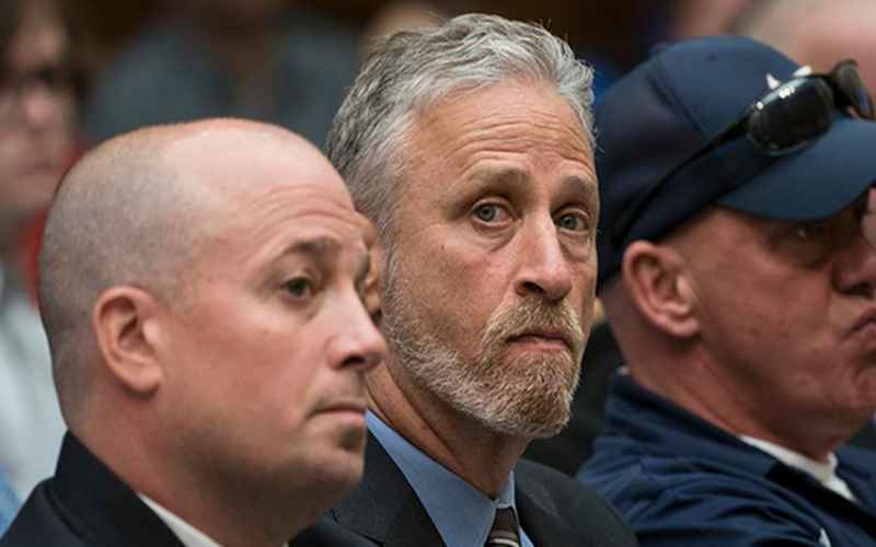  Jon Stewart, Former Obama Speechwriter Needle CNN Host Who Cries That No