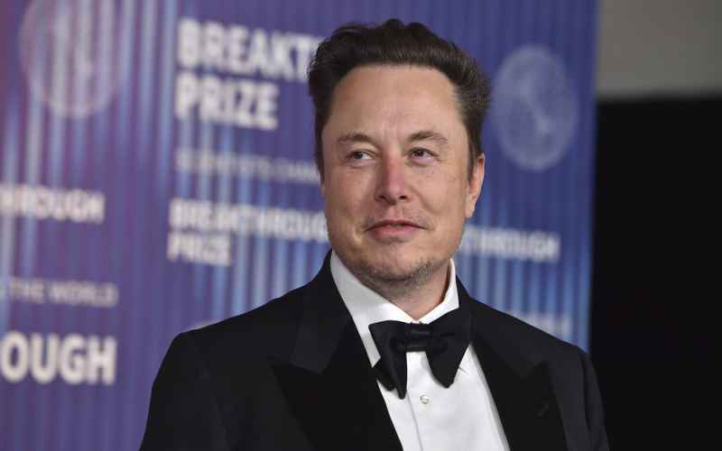  Venezuela Strongman Maduro, Clinging to Power, Shuts Down X, Accuses Elon Musk of Launching ‘Attack’