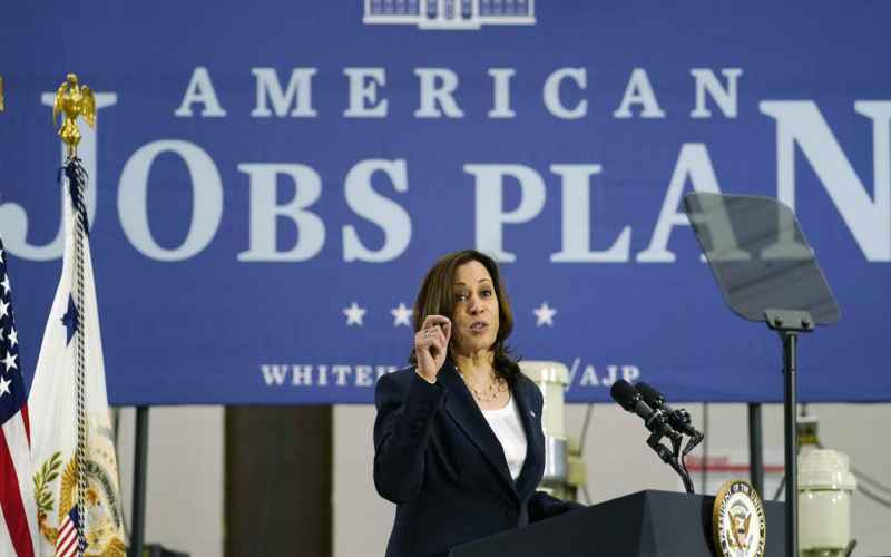  New Jobs Report Shows Millions of Americans Lost Jobs to ‘Foreign-Born’ Workers