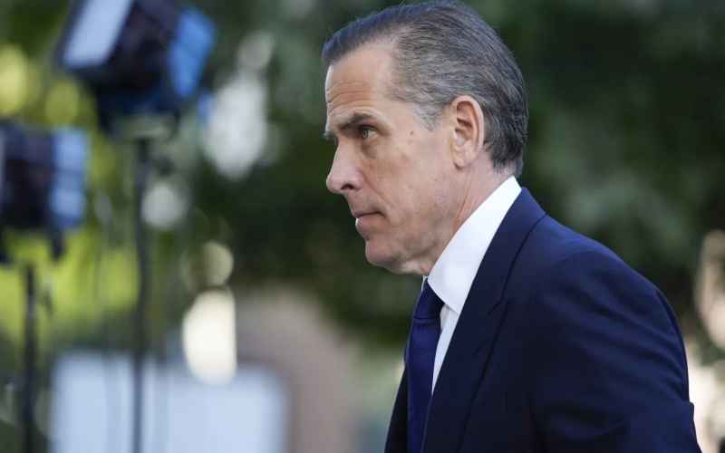  Hunter Biden Seeks to Push Back Gun Sentencing