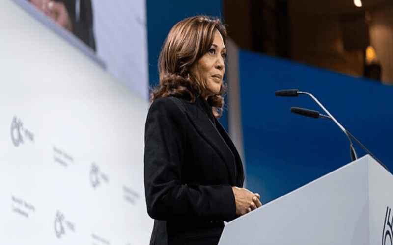  Kamala Harris to Skip Traditional Al Smith Charity Dinner