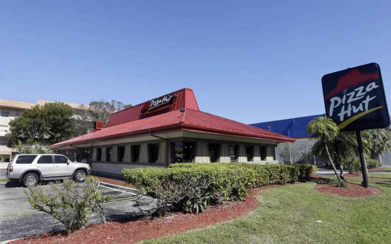  The Latest Pizza Hut Promotion Is Staged in Red States, Further Exposing Bidenomics