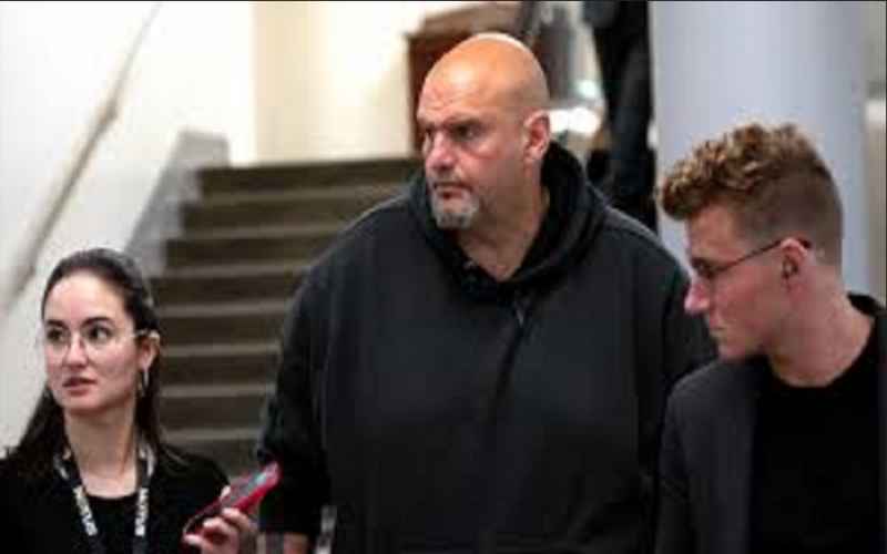  Sen. Fetterman Trump Forged Special Bond in Pa. After Shooting