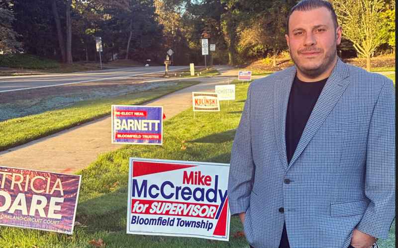  In Part of Swing State Michigan, Neighbors Skip Presidential Signs in a Heated Campaign Season