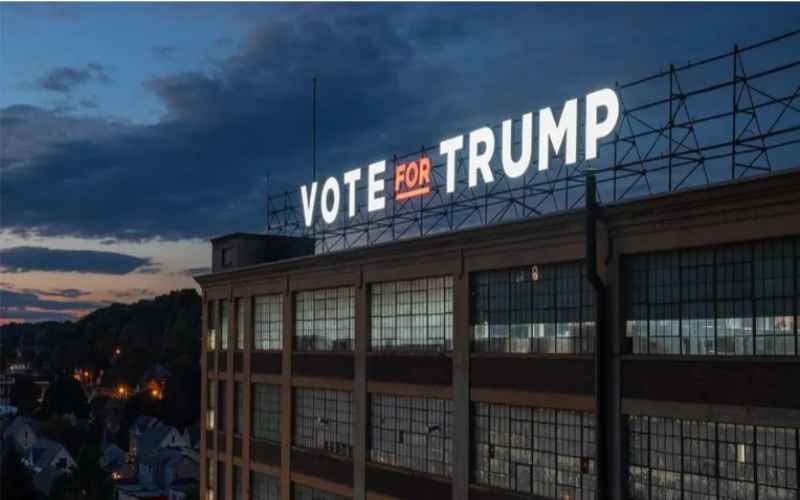  Giant ‘Vote for Trump’ Sign Defendants Win in NY Court