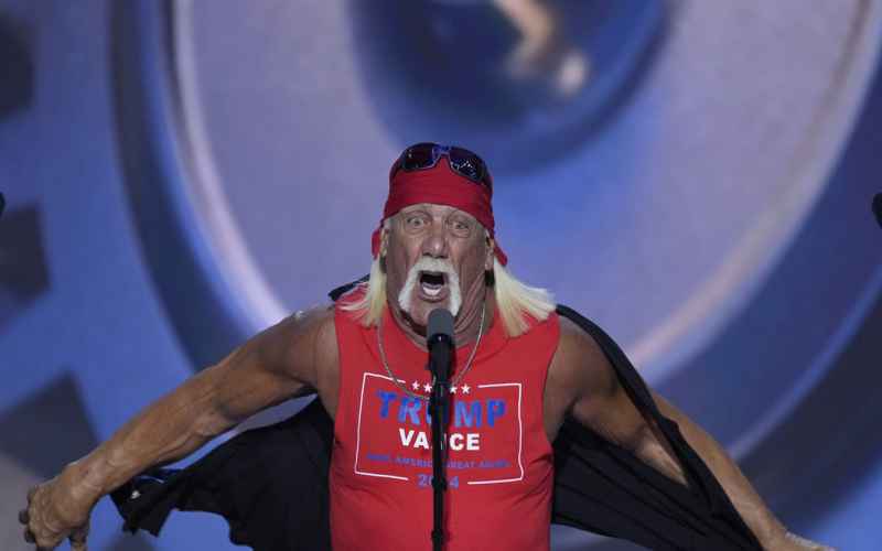  Hulk Hogan, Political Analyst Hulkster Predicts Presidential Election Results
