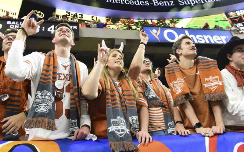  The U. of Texas Learns Its Painful Penalty After Rowdy Fans Threw Trash Onto Field Over Ref’s Call