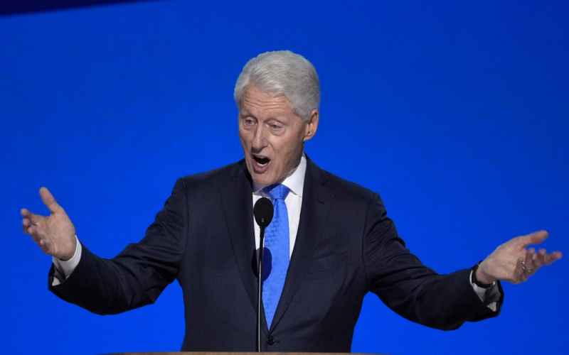  WATCH Slick Willy Isn’t So Smooth Any More