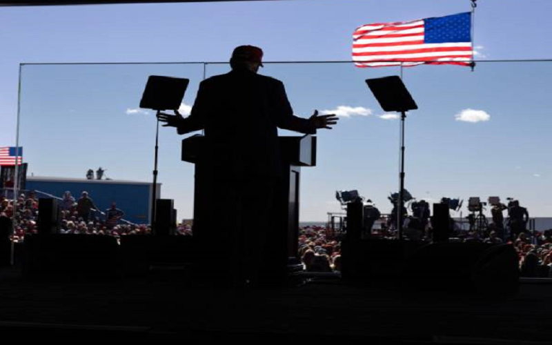  Trump Says at Rally He Needs ‘Mandate’ Victory in November