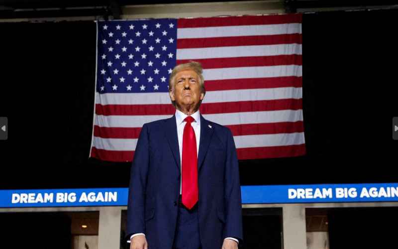  Trump Threatens New Tariffs on Mexico, Canada and China on Day 1