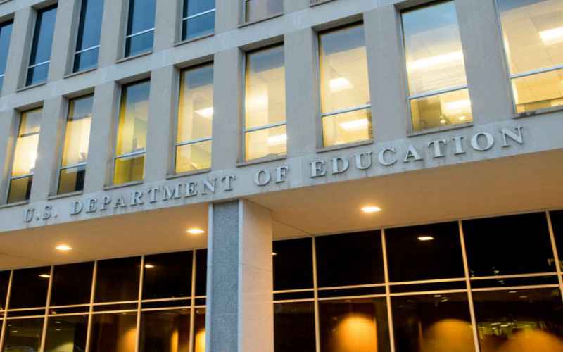  Education Dept.. Federal Aid Freeze Not Tied to Student Loans