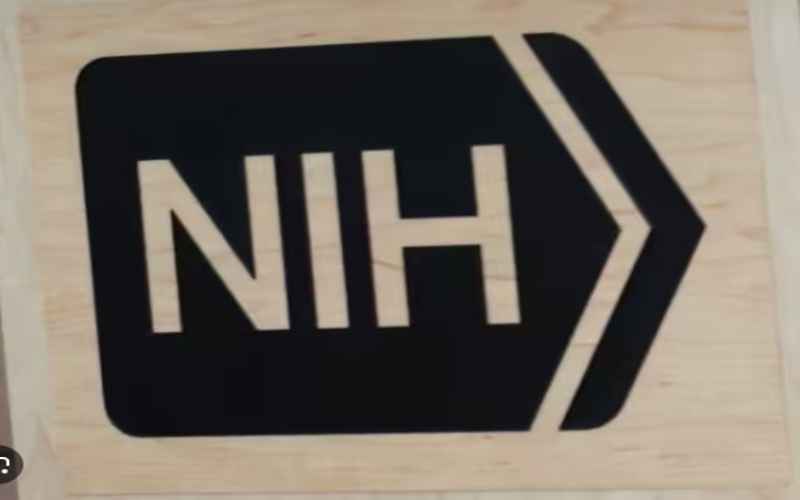  Maryland Pols Restore Full Operations to NIH