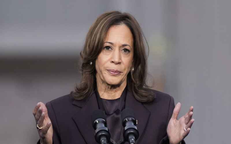  Kamala Harris Delivers One Heck of a Word Salad to Broadway Cast and People Are Asking Questions