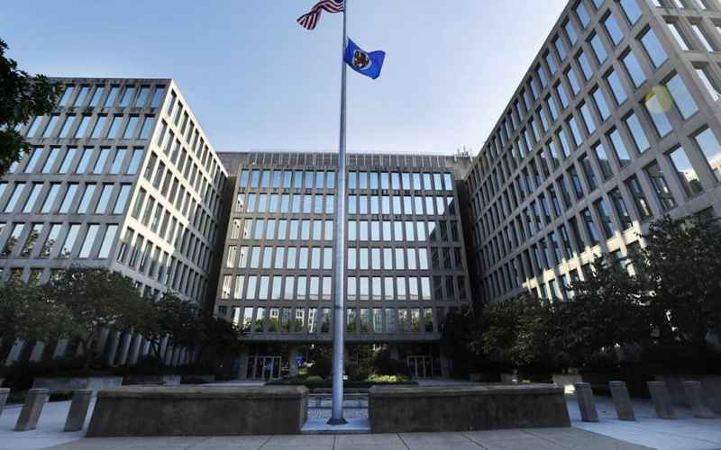  Federal Judge Pushes Back on Mass Firings of Probationary Federal Employee