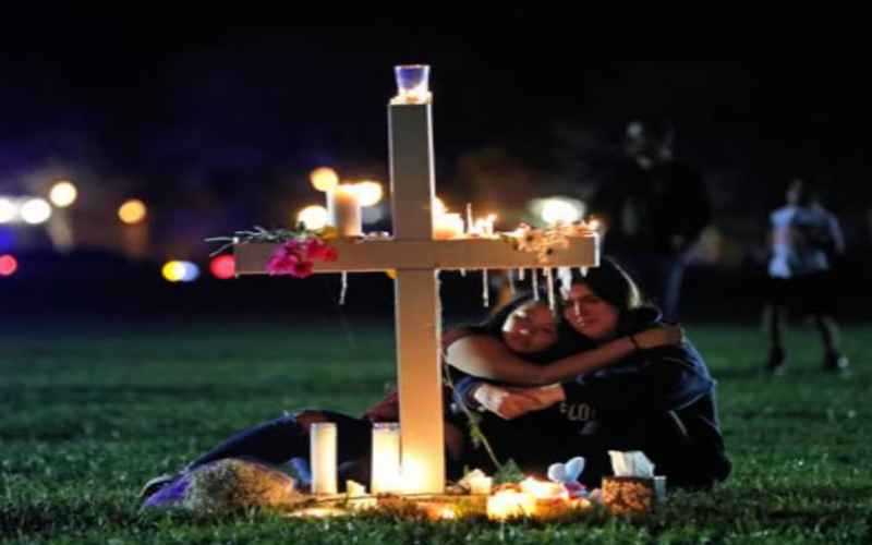  Fla. Shooting Survivors Ask DeSantis to Raise Gun Buying Age