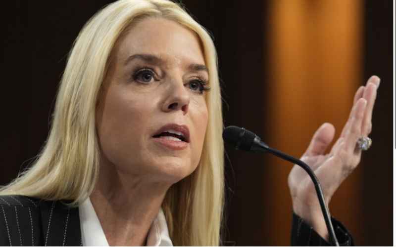  Bondi Vows to Prosecute Judges Who Obstruct Trump Admin’s Deportation Efforts