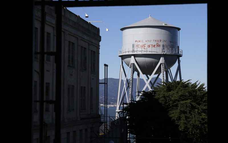  Alcatraz The Walls Fell.